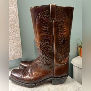 Wrangler Vintage Dark Brown Western Boots